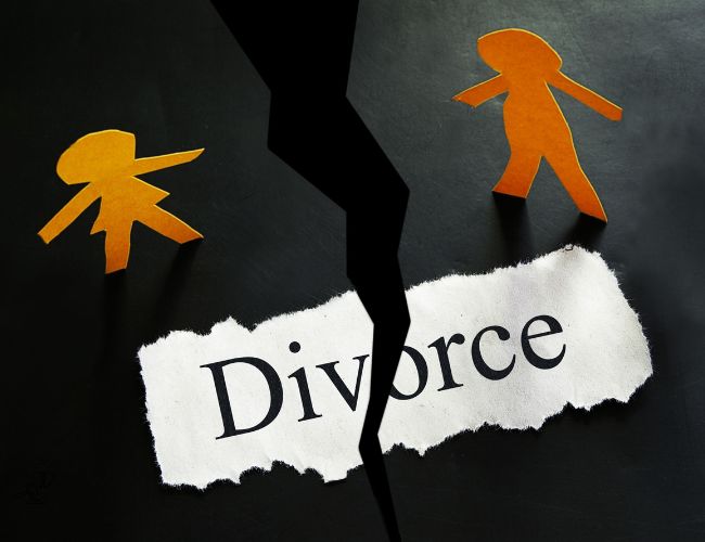 Divorce Lawyer
